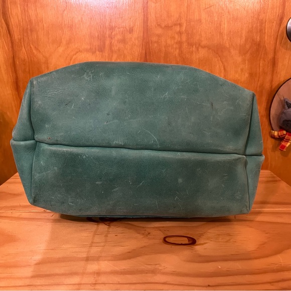 Portland Leather Reef Tote Bag - Picture 4 of 7